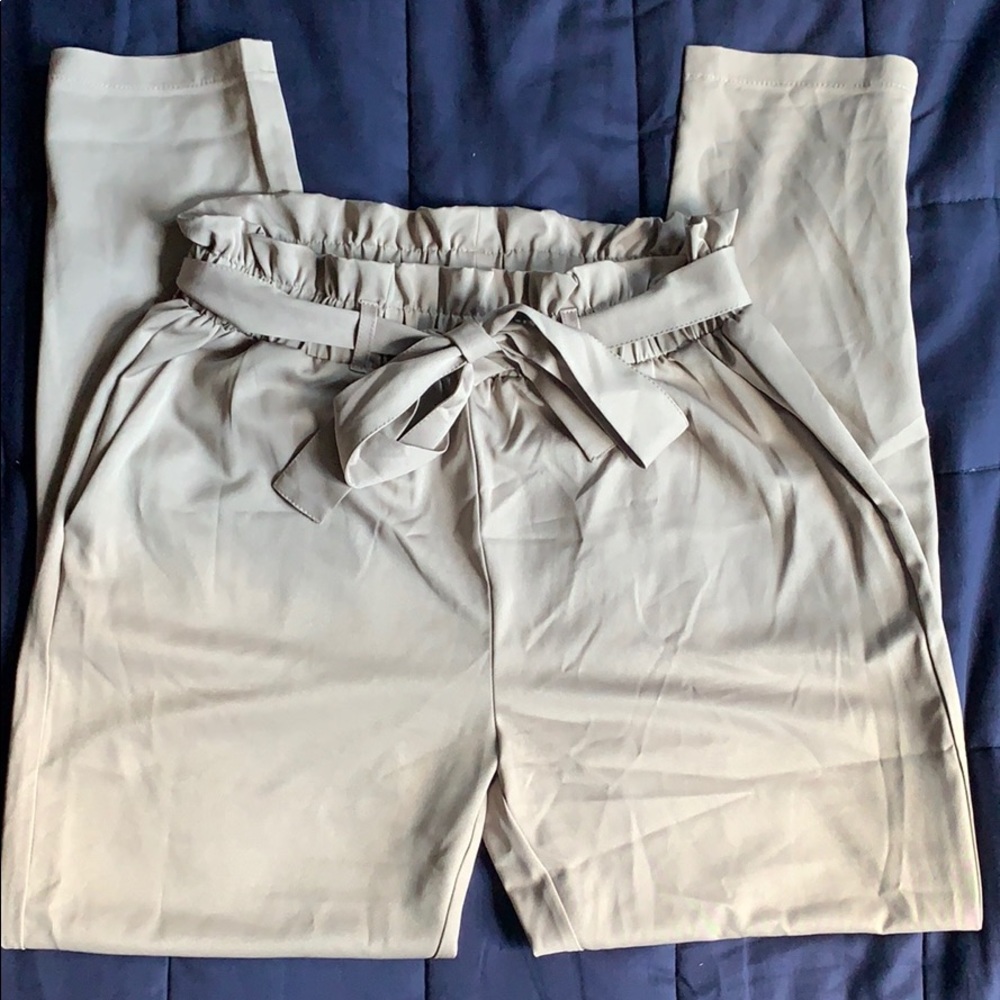 NWT Paperbag Pants